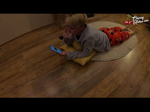 ❤️ Gekke Blondine Pijpt Enorme Pik en Stuitert Er Op - Anale Seks Fuck video at porn nl.liporno.ru ☑