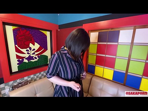 ❤️ Japanse cutie met grote tieten masturbeert met sexspeeltjes en heeft een orgasme. Ze vertelt in een interview over haar neukervaring. Enorme tieten en harig kutje die luid kreunen. Osakaporn Fuck video at porn nl.liporno.ru ☑